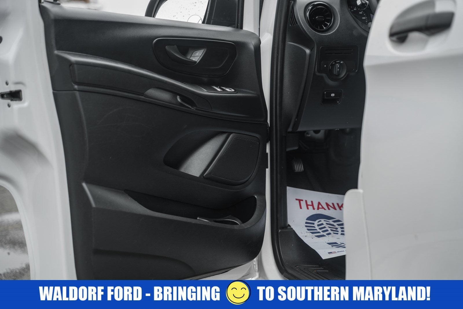 2022 Mercedes-Benz Metris Cargo Van Standard Roof 126" Wheelbase