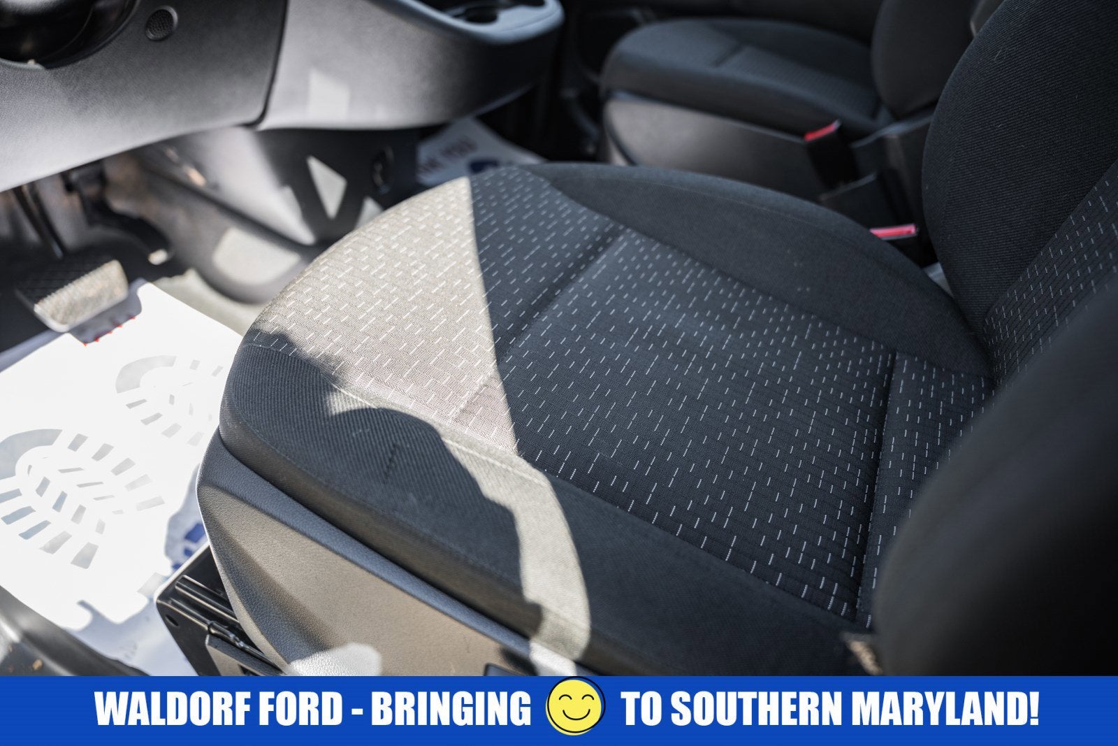 2022 Mercedes-Benz Metris Cargo Van Standard Roof 126" Wheelbase