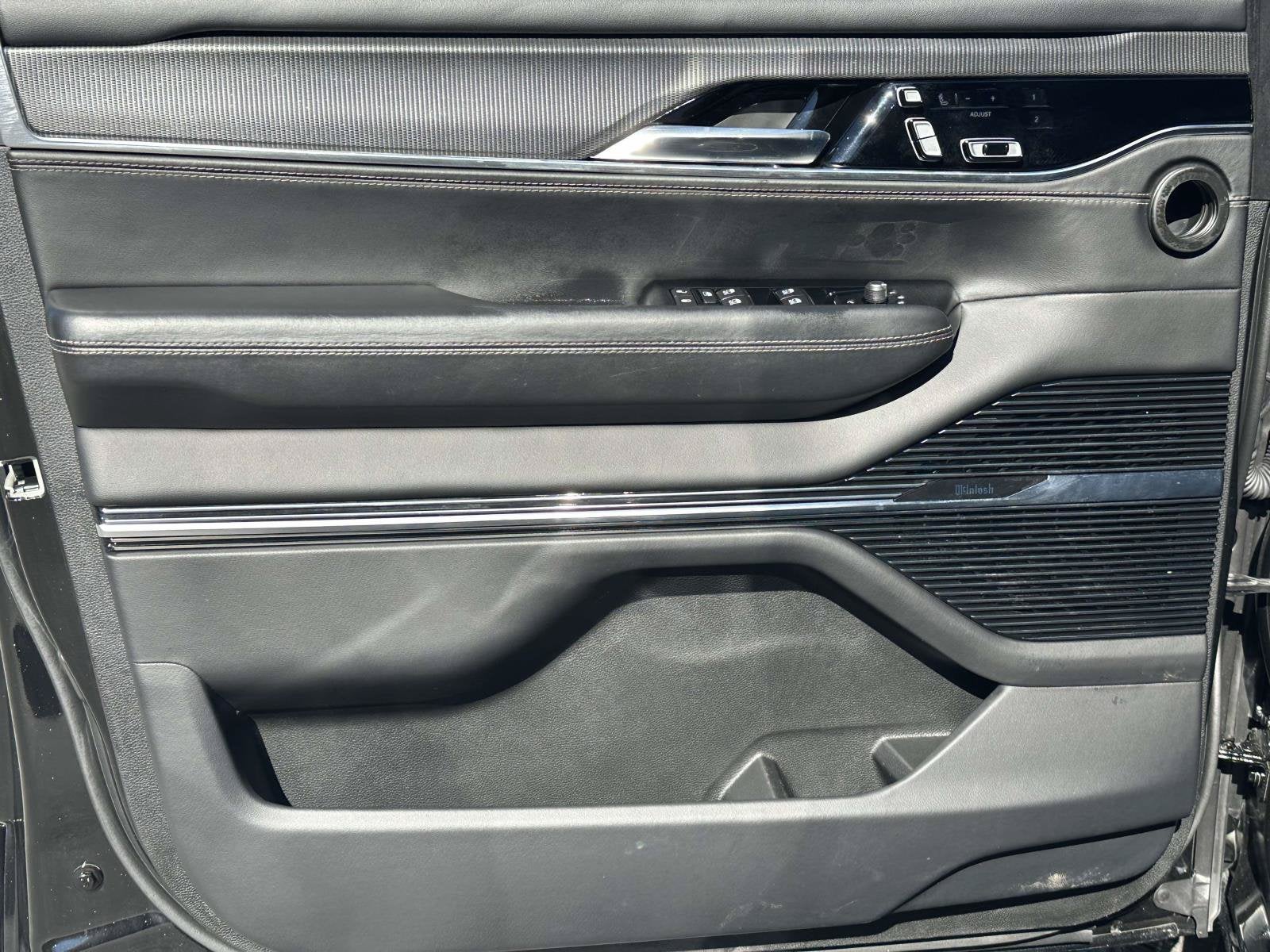 2022 Jeep Grand Wagoneer Series II Obsidian