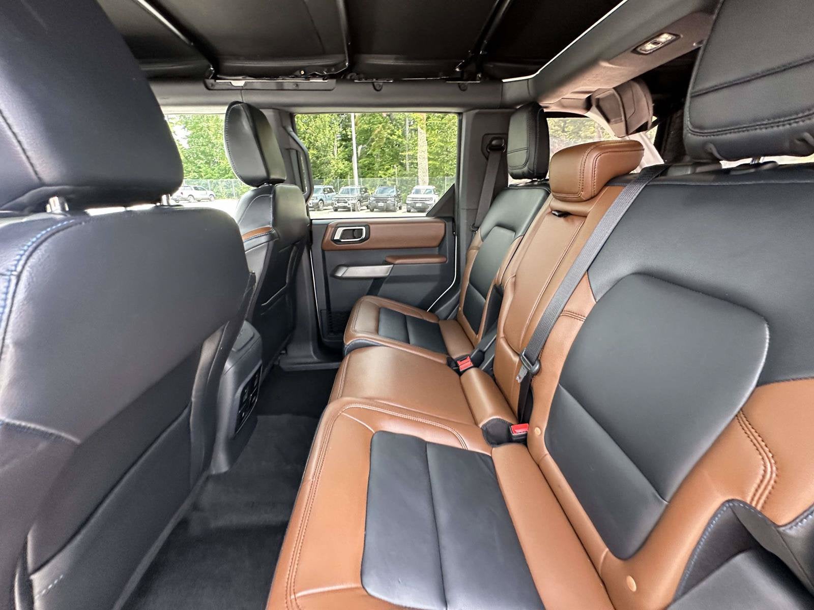 2023 Ford Bronco Base