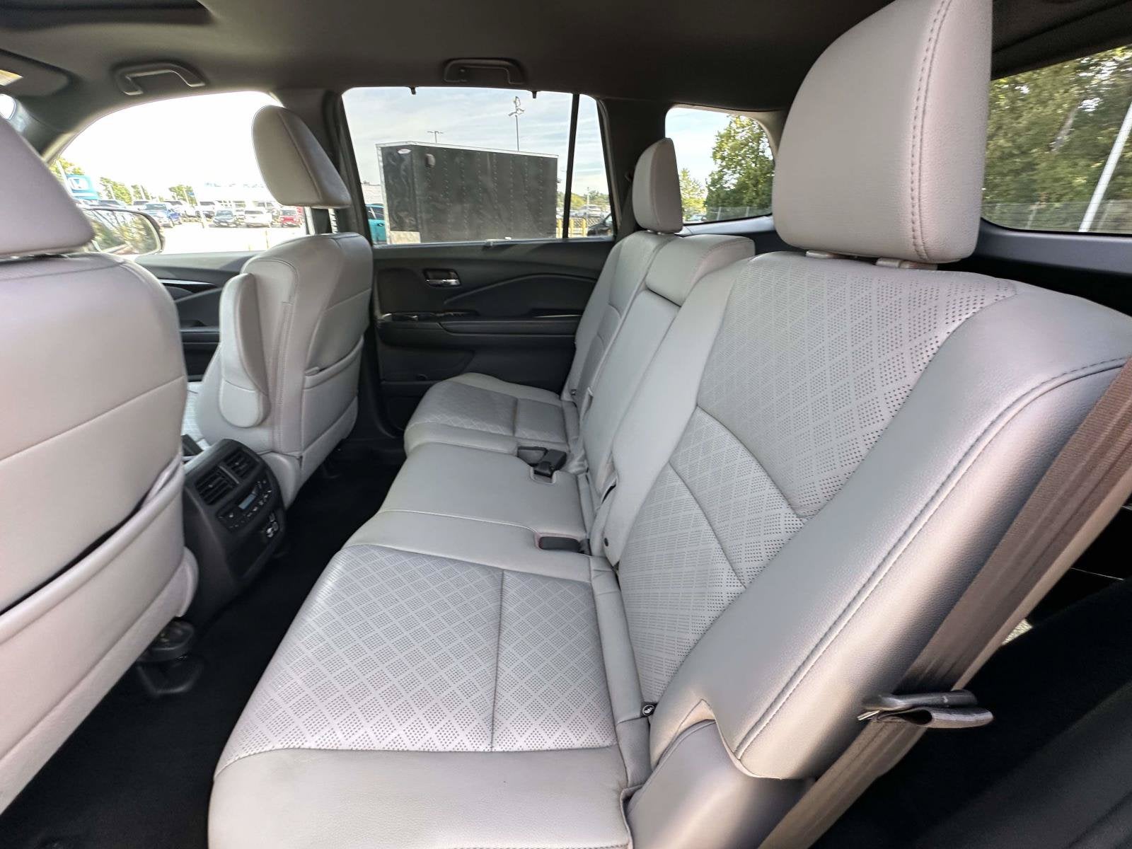 2019 Honda Passport Elite