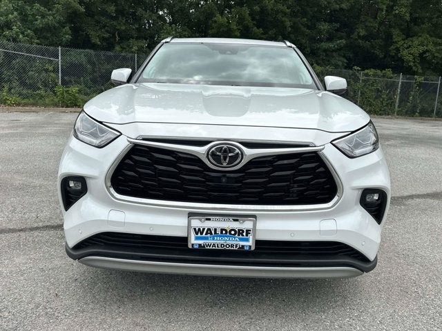 2022 Toyota Highlander Platinum