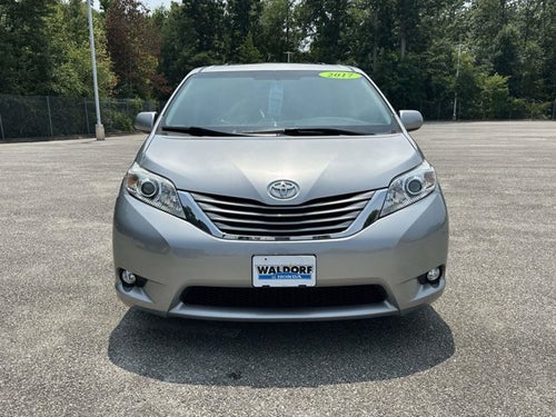 2017 Toyota Sienna Base