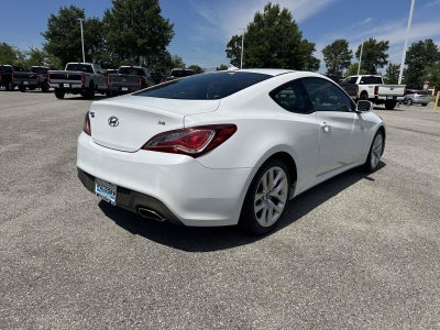 2016 Hyundai Genesis Coupe 3.8L Base