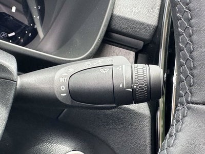 2023 Volvo XC40 Ultimate Bright Theme