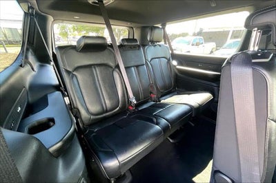 2024 Jeep Wagoneer L Series III