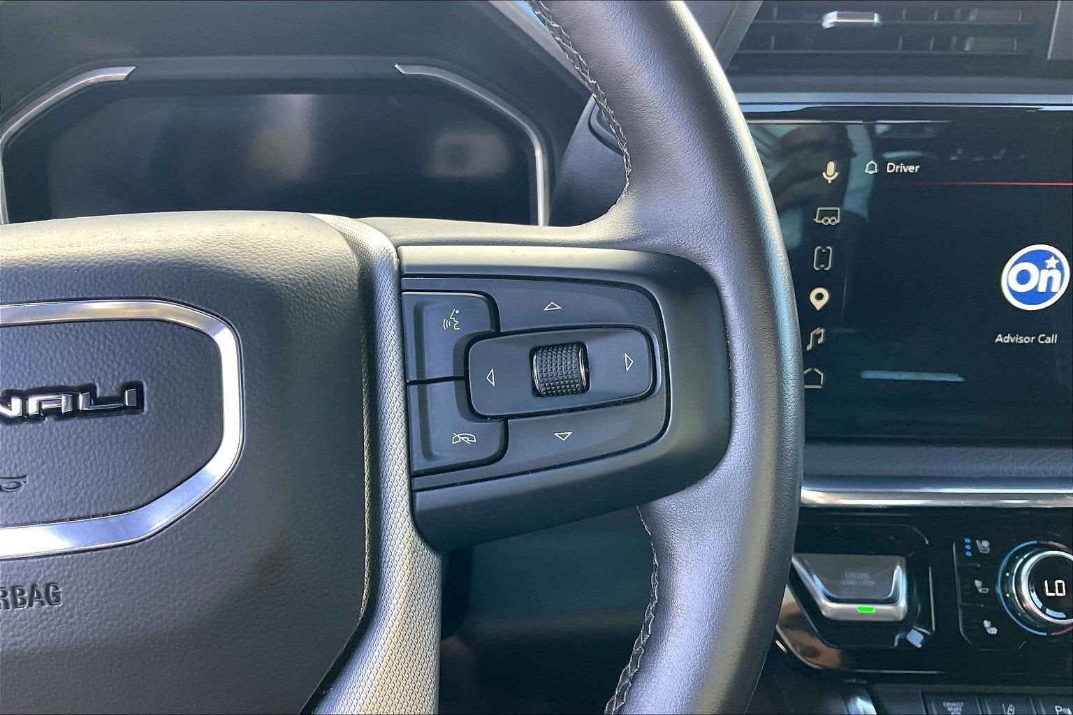 2024 GMC Sierra HD Denali