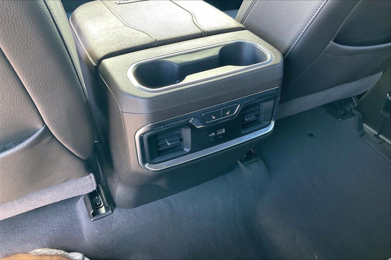 2024 GMC Sierra HD Denali