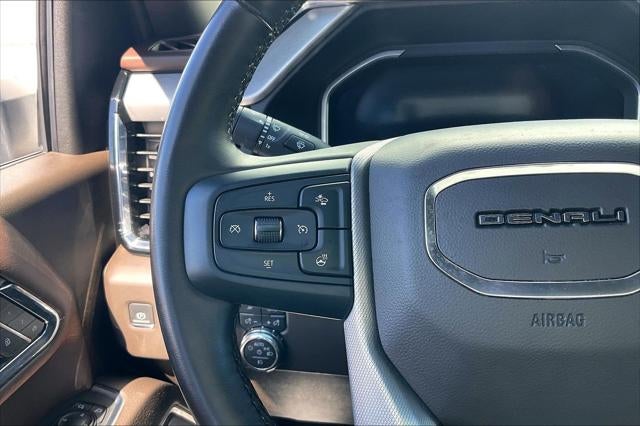 2024 GMC Sierra HD Denali