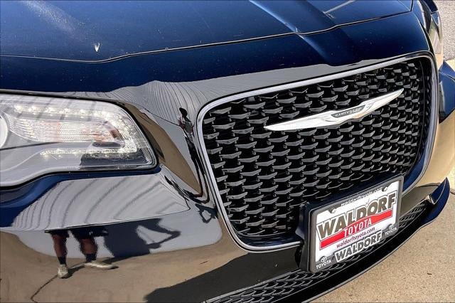 2023 Chrysler 300 Touring