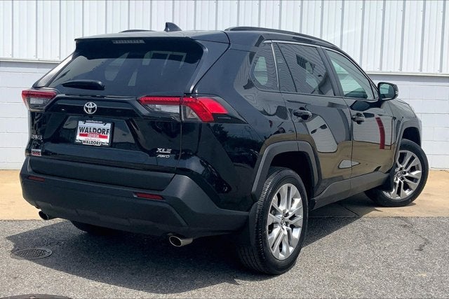 2025 Toyota RAV4 XLE Premium