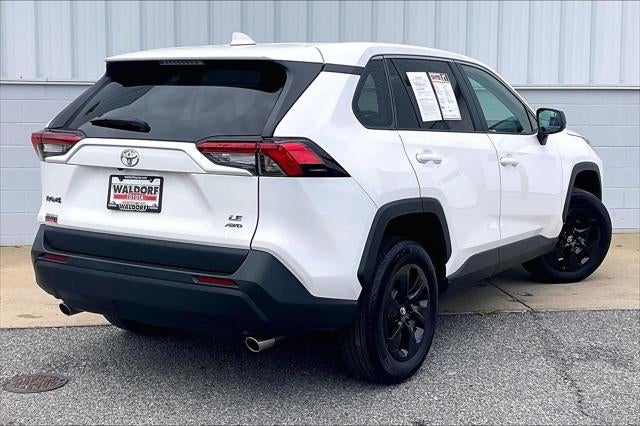 2025 Toyota RAV4 LE
