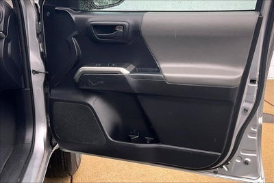 2020 Toyota TACOMA SR5 SR5