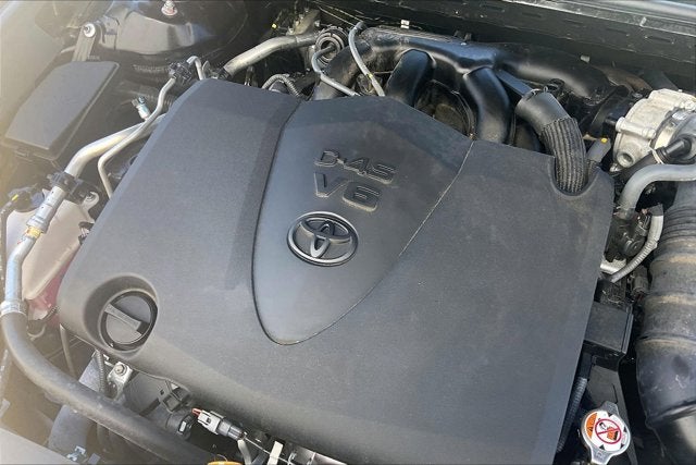 2019 Toyota Avalon Touring