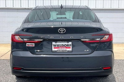 2025 Toyota Camry LE
