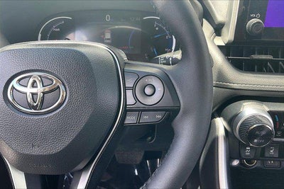 2025 Toyota RAV4 HYBRID Hybrid XLE