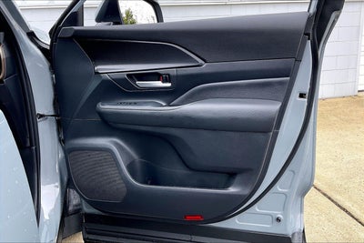 2026 Toyota Grand Highlander Hybrid Hybrid MAX Platinum