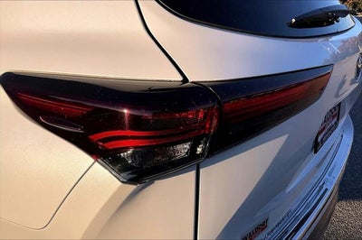 2026 Toyota Highlander Hybrid Hybrid Platinum