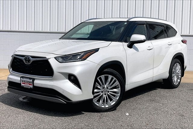 2022 Toyota Highlander Platinum