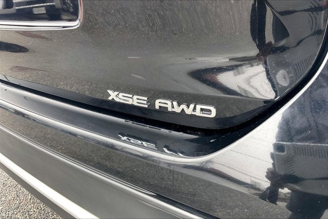 2025 Toyota Highlander Base