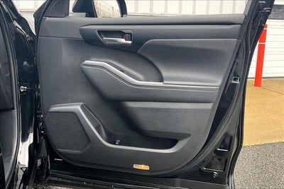 2025 Toyota HIGHLANDER XSE