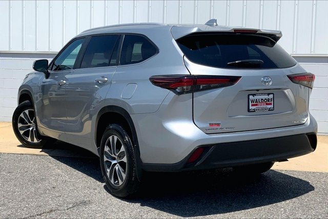2025 Toyota Highlander XLE