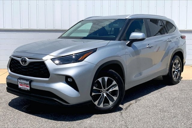 2025 Toyota Highlander XLE