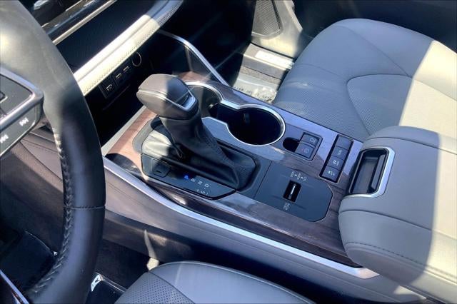 2021 Toyota HIGHLANDER HYBRD Hybrid Limited