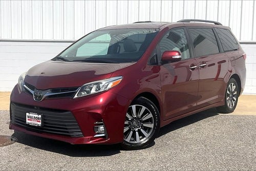 2019 Toyota Sienna Base