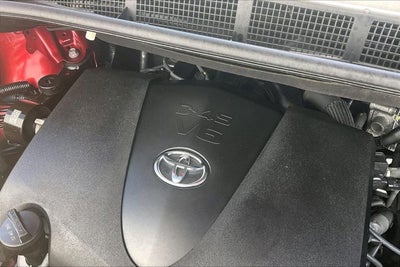 2019 Toyota Sienna Base