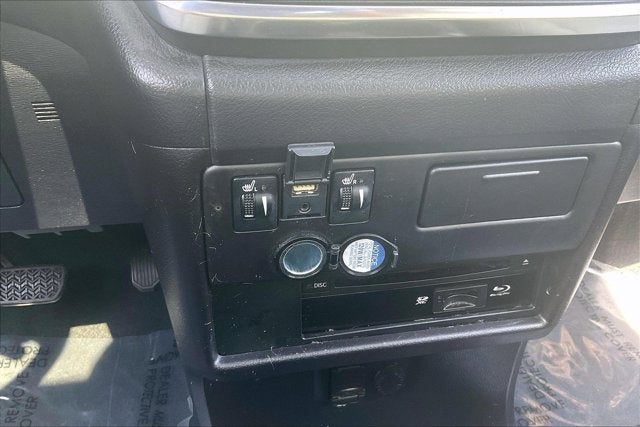 2019 Toyota Sienna Base