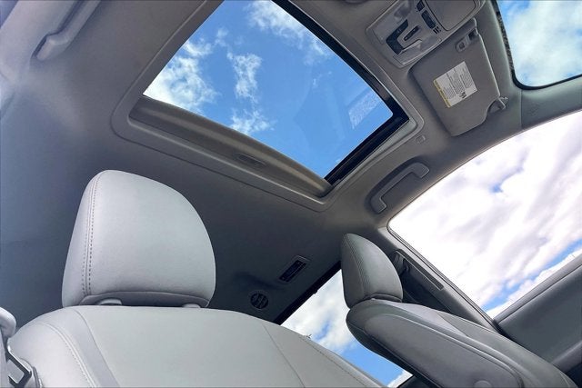 2019 Toyota Sienna Base