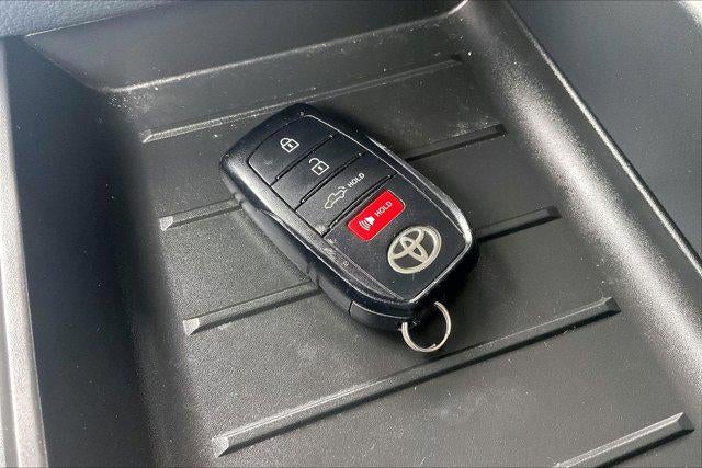 2023 Toyota TUNDRA 4X4 SR