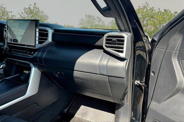 2023 Toyota TUNDRA 4X4 Platinum