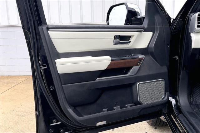 2024 Toyota Tundra i-FORCE MAX Capstone Hybrid