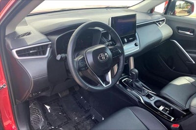 2025 Toyota Corolla Cross XLE