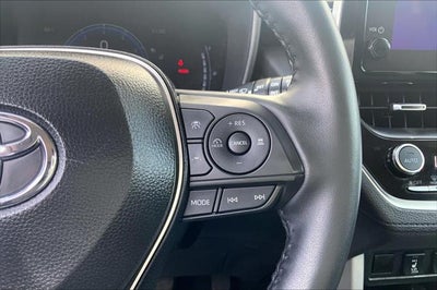 2025 Toyota Corolla Cross XLE
