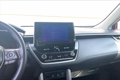 2025 Toyota Corolla Cross XLE
