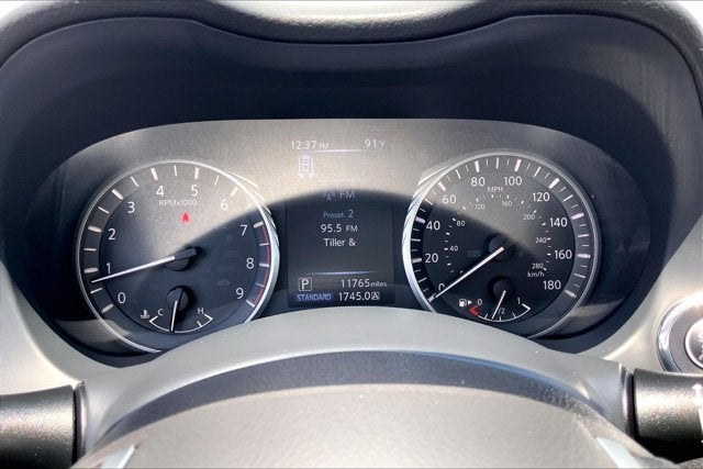 2023 INFINITI Q50 LUXE