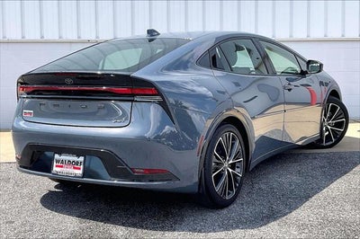 2025 Toyota Prius XLE