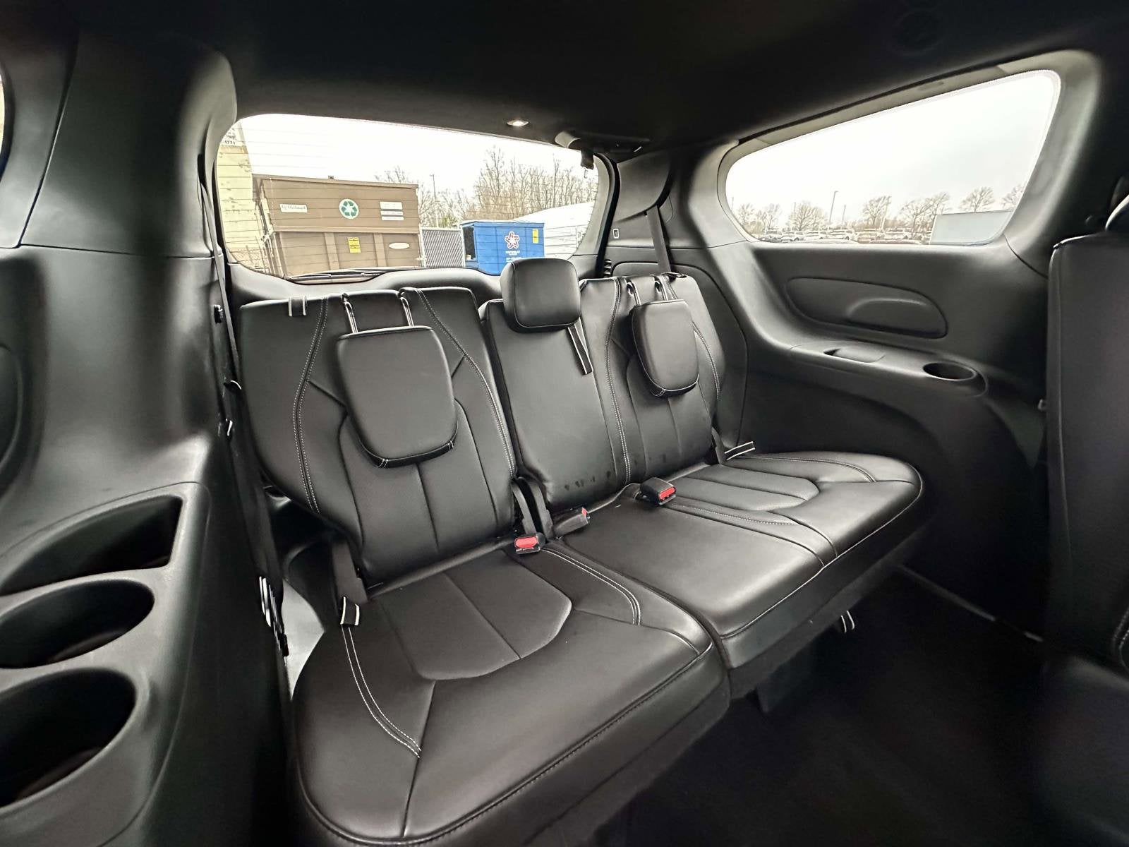 2023 Chrysler Pacifica Hybrid Touring L