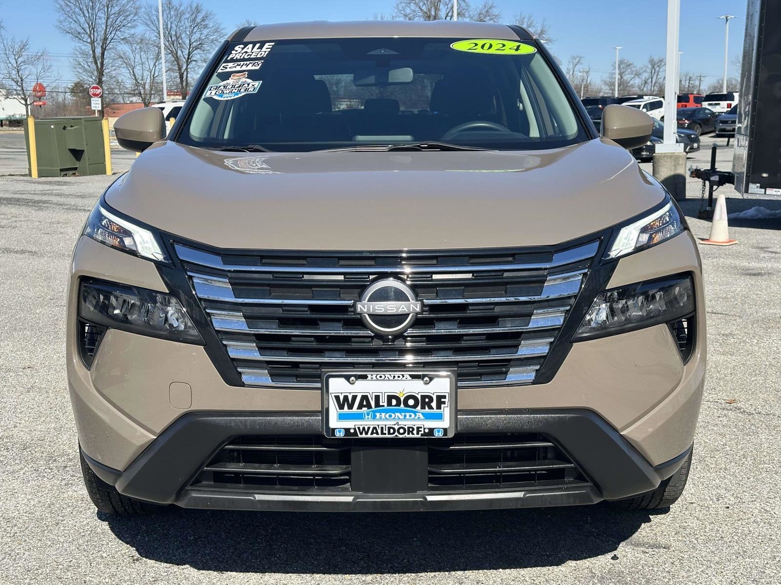 2024 Nissan Rogue SV