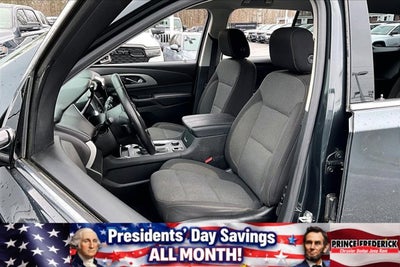 2020 Chevrolet Traverse LT Cloth