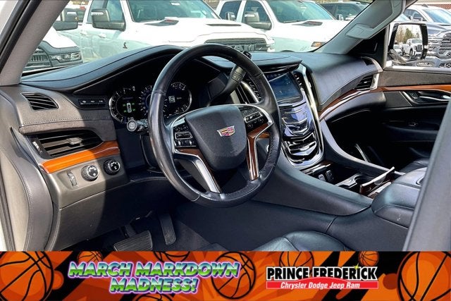 2020 Cadillac Escalade Luxury