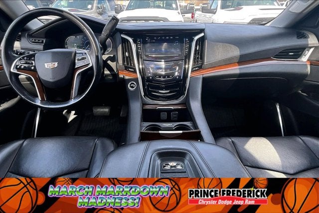 2020 Cadillac Escalade Luxury