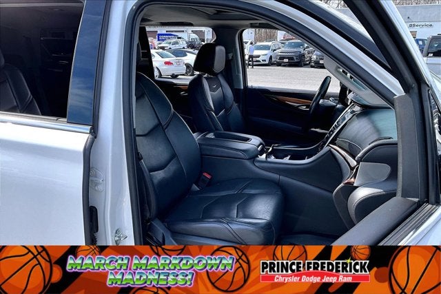 2020 Cadillac Escalade Luxury