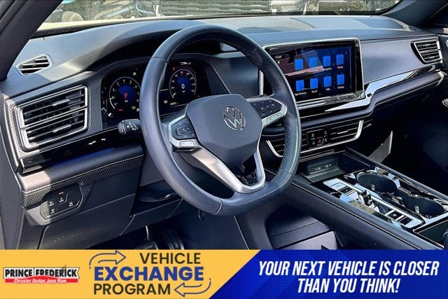 2024 Volkswagen Atlas Cross Sport 2.0T SEL R-Line