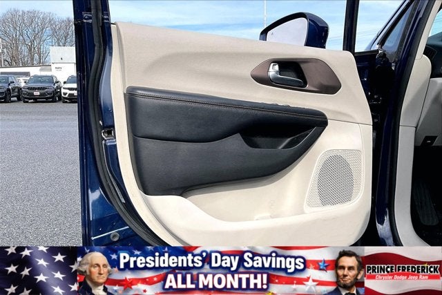 2019 Chrysler Pacifica Touring L