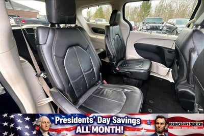 2019 Chrysler Pacifica Touring L