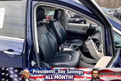 2019 Chrysler Pacifica Touring L